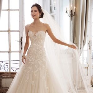 Sophia Tolli Y11866 Adonia Ivory/Mocha